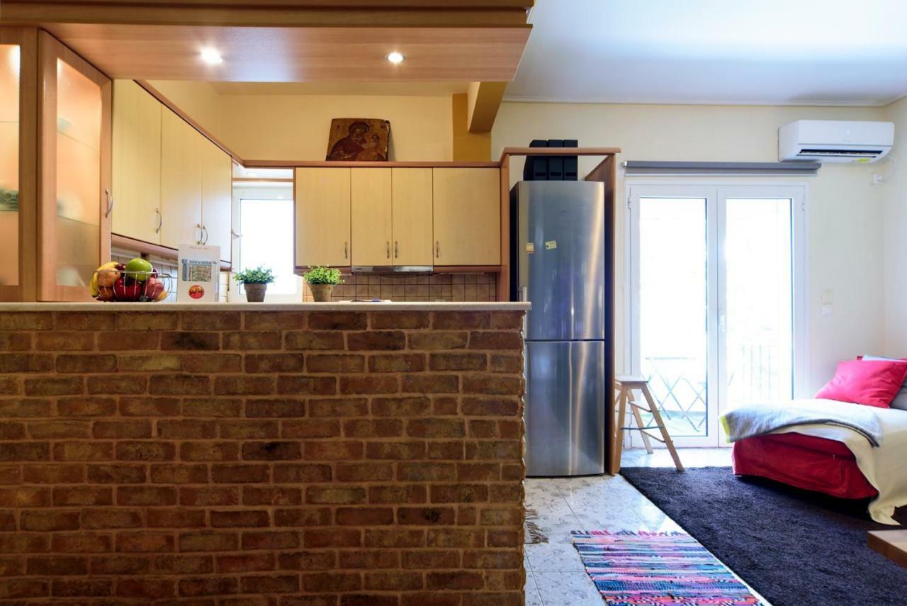 Warm Cozy & Quiet Apartment Athens Exterior photo